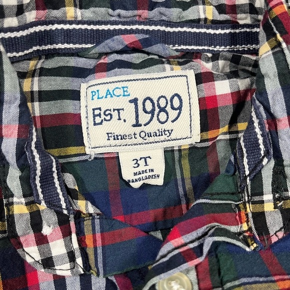 4/$20 Children’s Place Green Striped Button Down Shirt - Picture 4 of 4